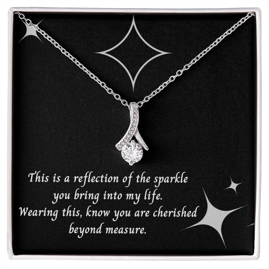 Alluring Ribbon Necklace